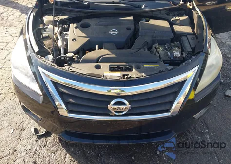 2015 Nissan Altima 2.5 S z USA, uszkodzony, nr VIN 1N4AL3AP4FC480677